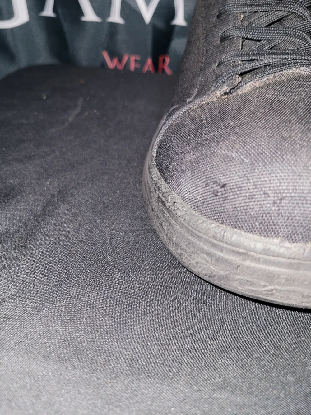 Carhartt Men’s Black Low-Top Canvas Composite Toe Sneaker